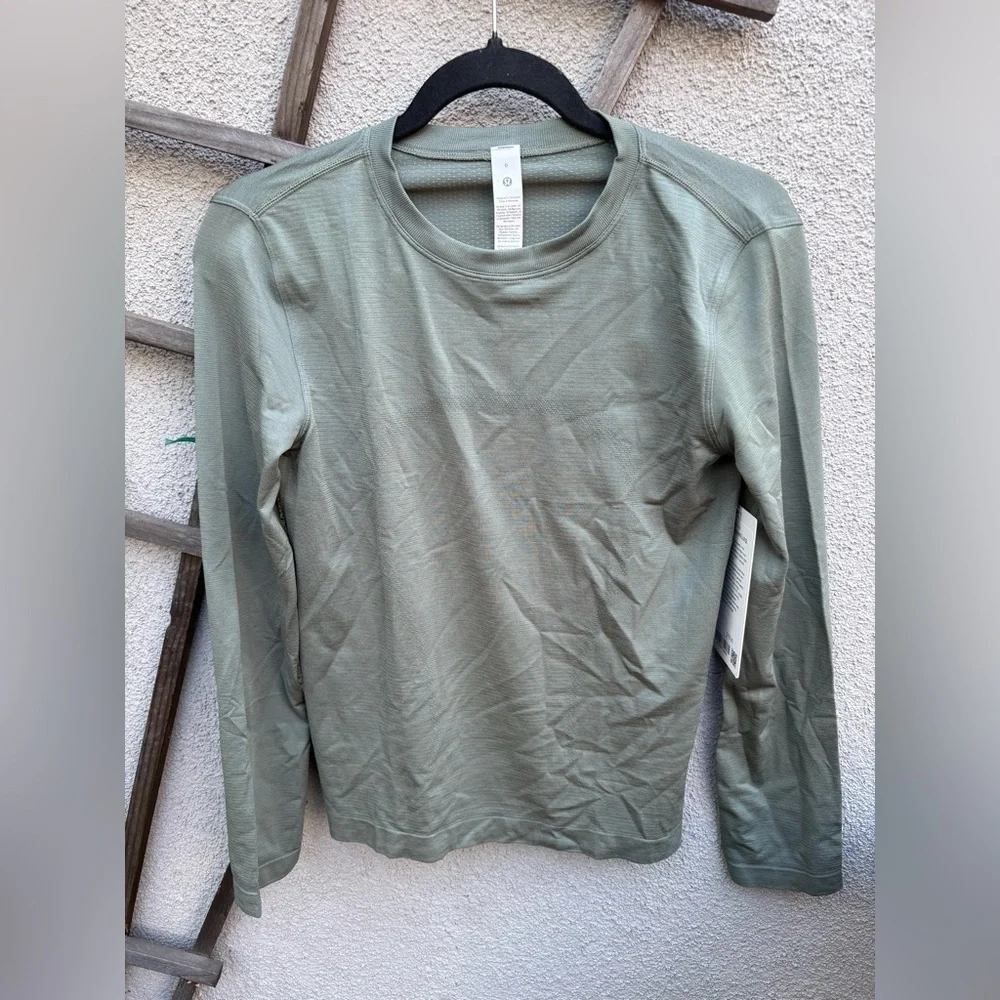 Lululemon Swiftly Relaxed Long Sleeve Willow Leaf New with Tags! - Picture 2 of 4